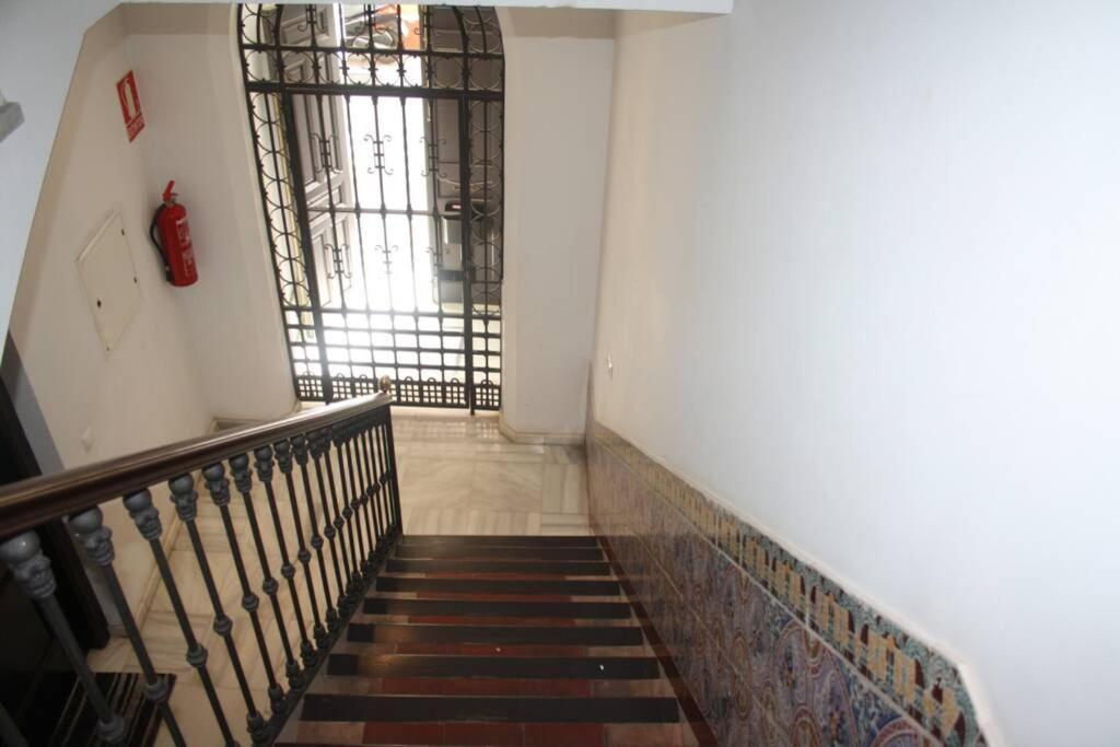 Apartamento Alfareria Seville Exterior photo